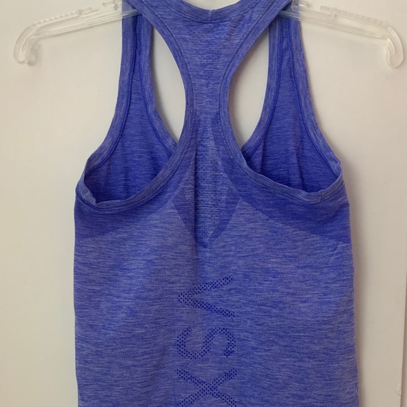 Victoria’s Secret Sport Blue Racerback Tank Top - Picture 3 of 7